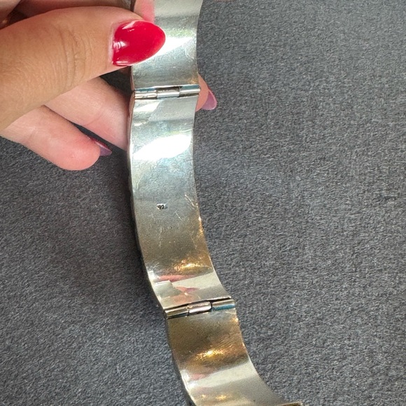 Vintage Sterling silver and turquoise hinged bracelet - Picture 15 of 15